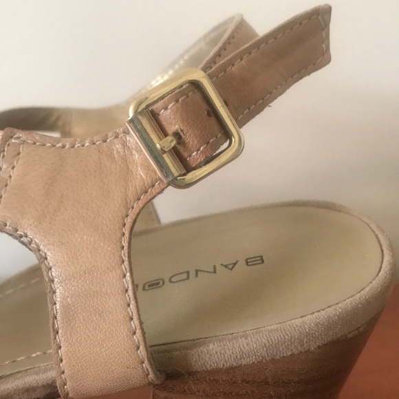 BANDOLINO NUDE HEELED SANDALS - Picture 4 of 4